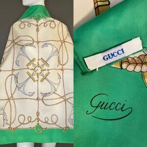 Gorg Gucci Silk Scarf 34 In Very Good Condition